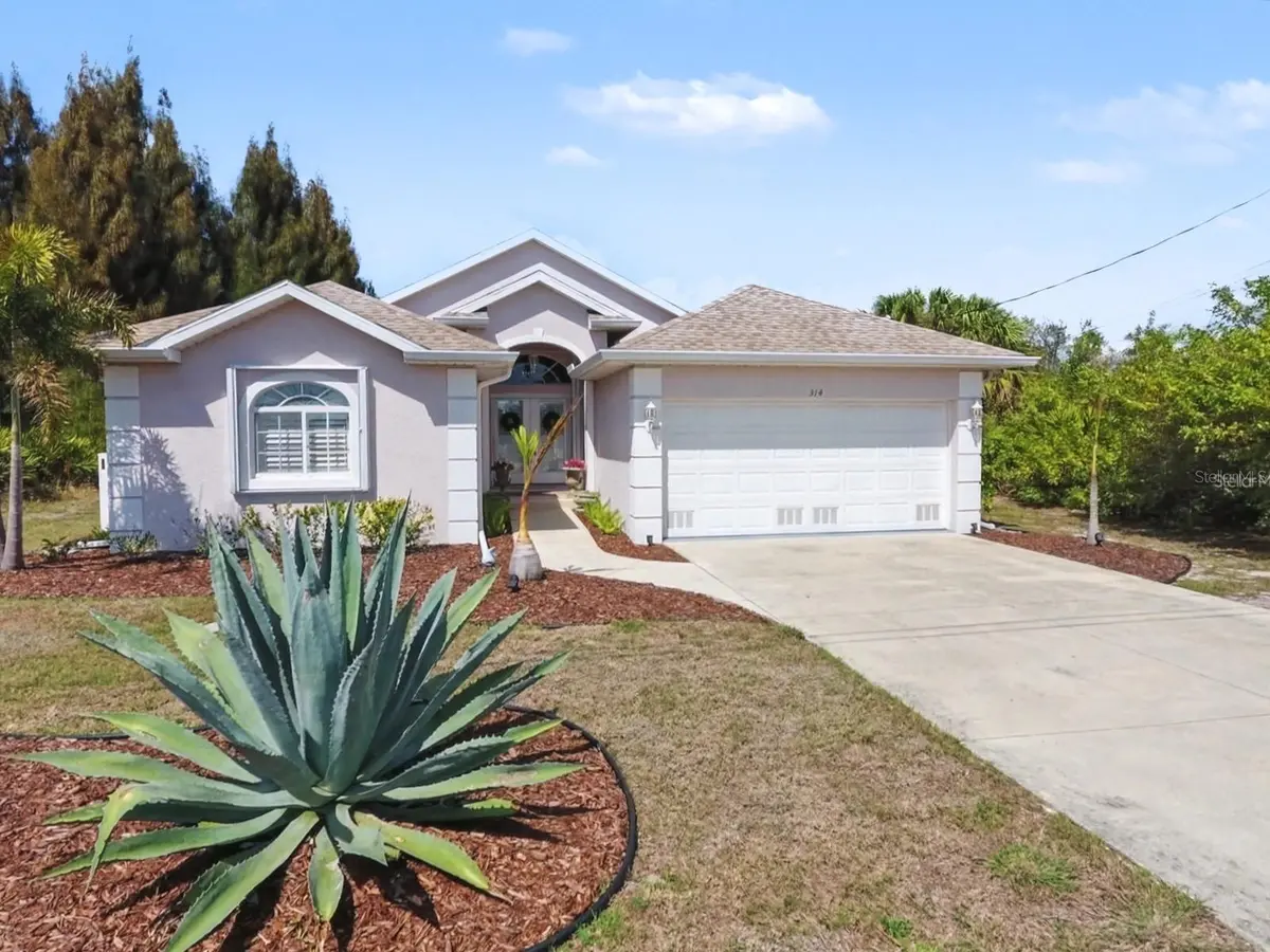 314 BAYTREE DR, Rotonda West, FL 33947