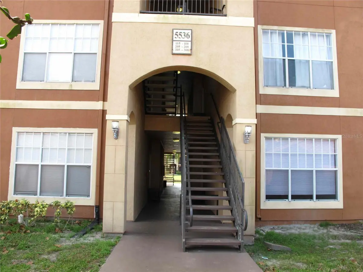 5536 METROWEST BLVD #8-201, Orlando, FL 32811