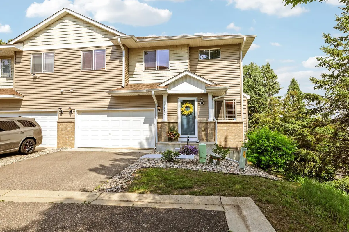14995 Chestnut LN, Savage, MN 55378