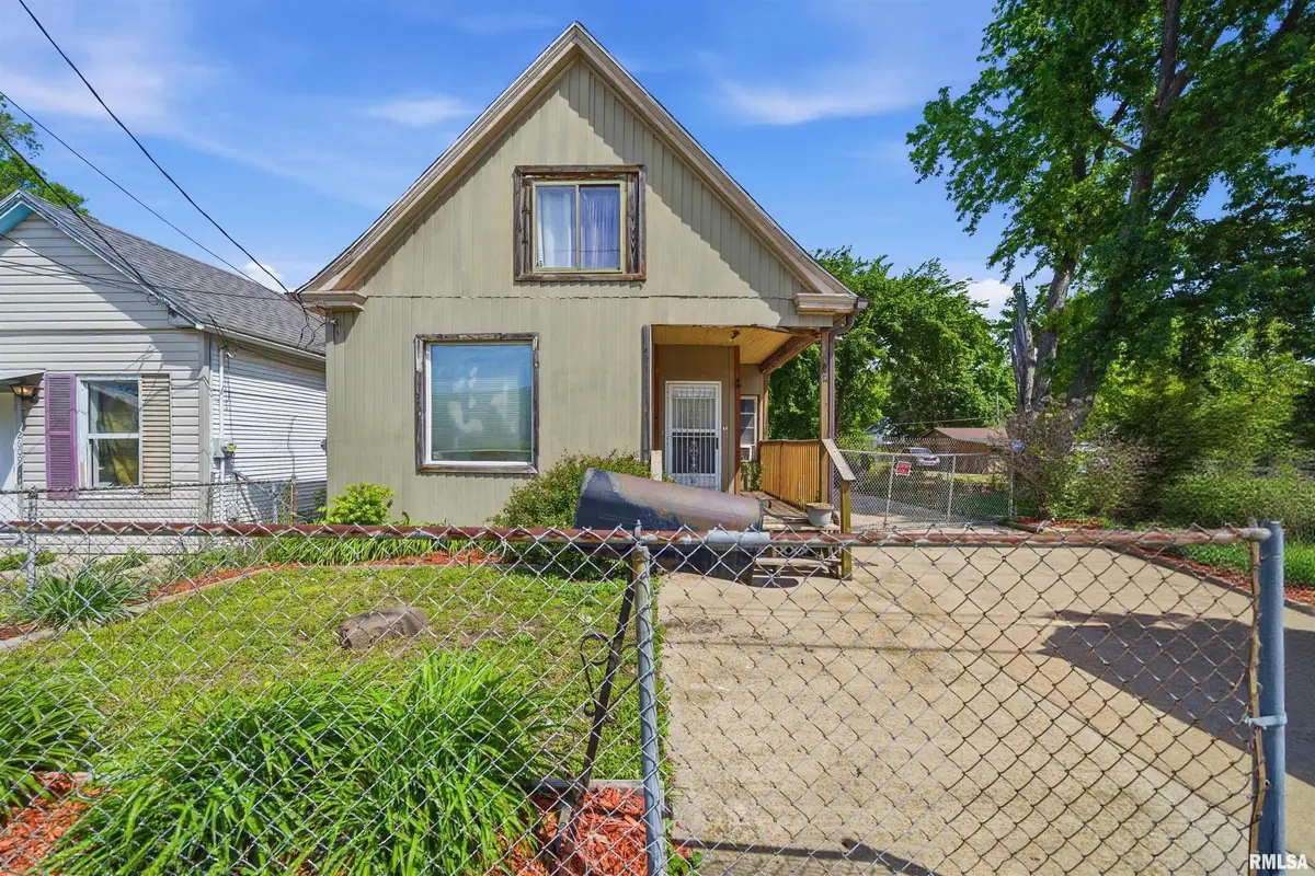 2607 W LINCOLN AVE, Peoria, IL 61605