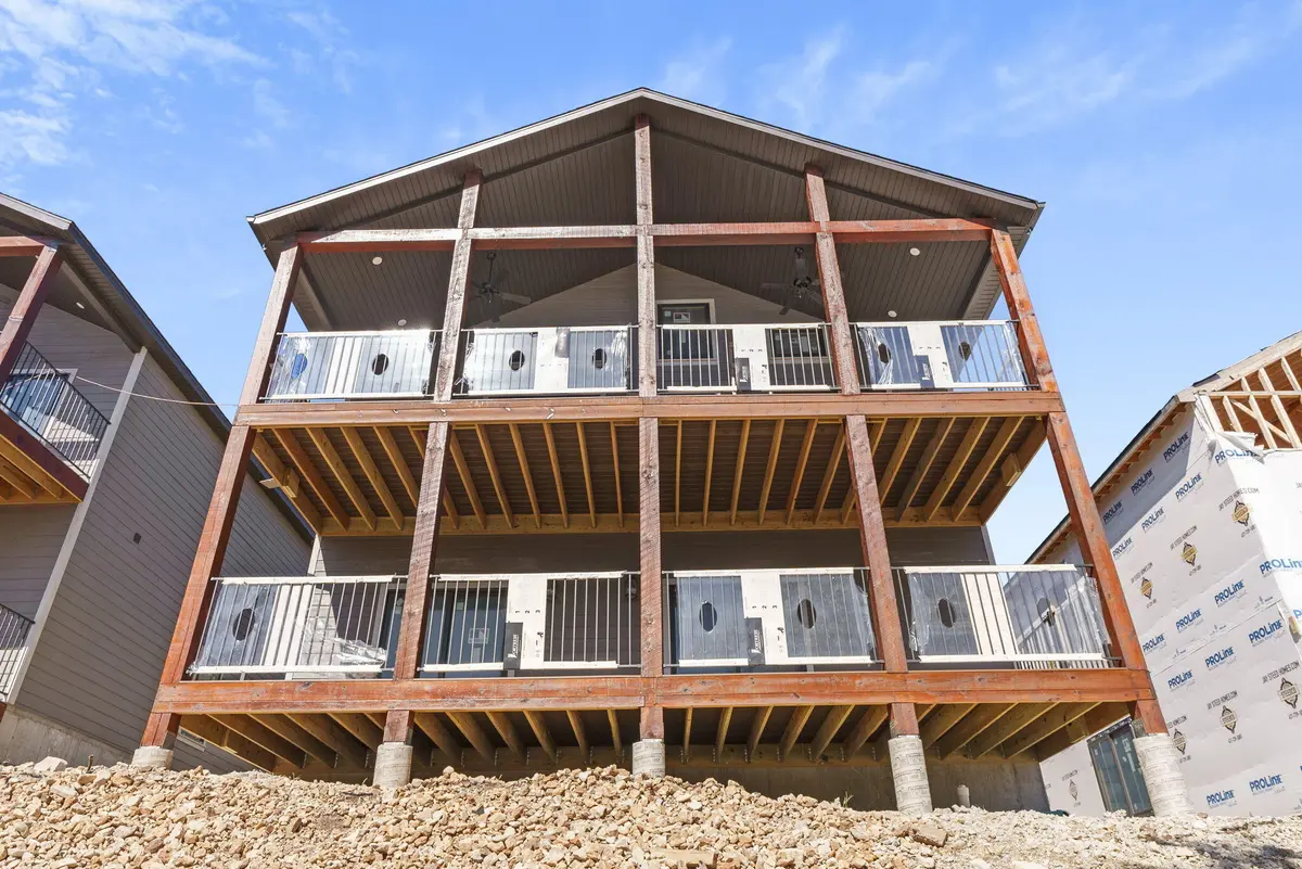 48 Jax  Trail #39, Indian Point, MO 65616