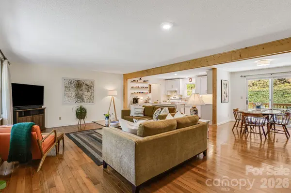 753 Bolens Creek RD, Burnsville, NC 28714