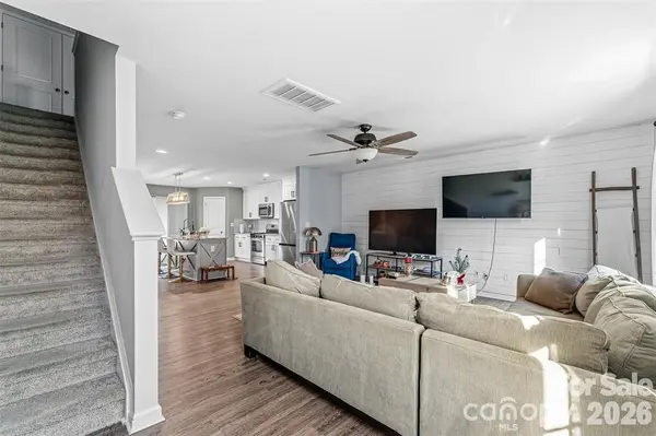 8236 Waxhaw HWY, Waxhaw, NC 28173