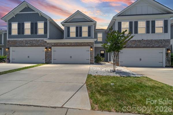 3911 Fairlady LN, Fort Mill, SC 29707