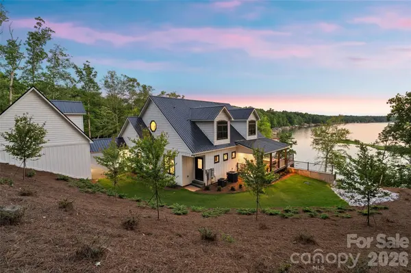 587 Carolina DR, Troy, NC 27371