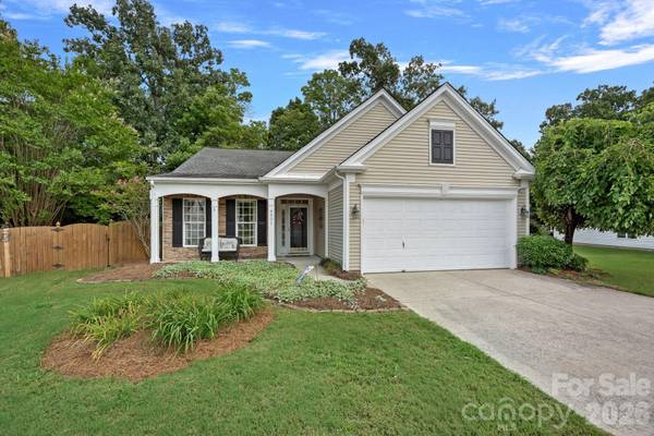 6601 Warbler Wood CT, Charlotte, NC 28269