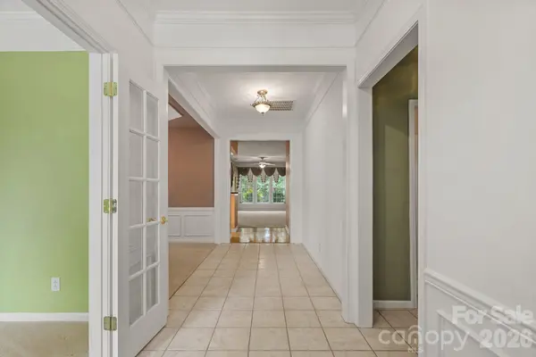 6601 Warbler Wood CT, Charlotte, NC 28269