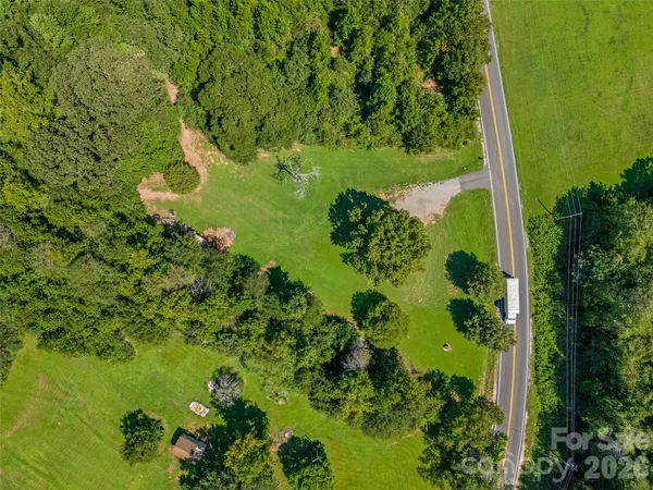 1545 Rhyne RD, Clover, SC 29710