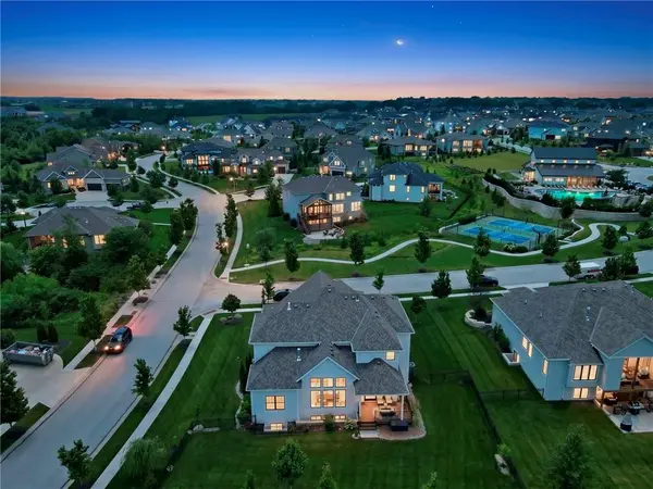 12300 W 168th ST, Overland Park, KS 66221
