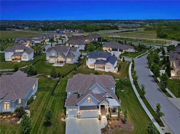 12300 W 168th ST, Overland Park, KS 66221