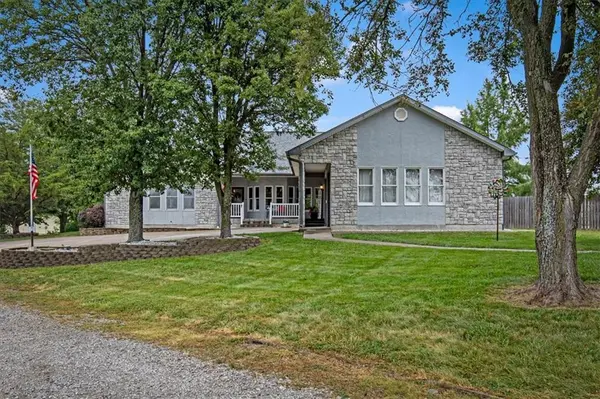 8500 E 116 HWY, Lathrop, MO 64465