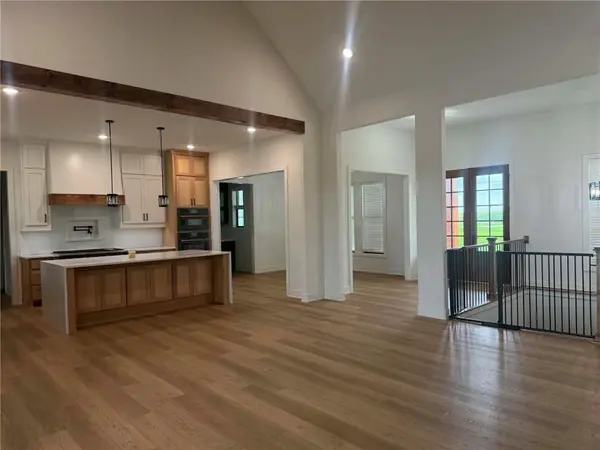 2 SE Woodview Rd N/A, St Joseph, MO 64507