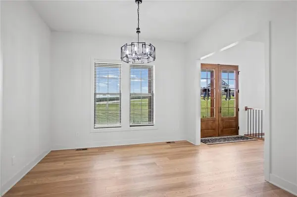 2 SE Woodview Rd N/A, St Joseph, MO 64507