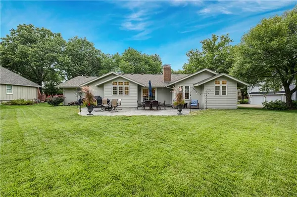 12730 Overbrook RD, Leawood, KS 66209