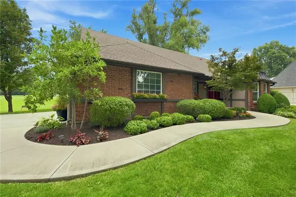 12855 Sagamore RD, Leawood, KS 66209