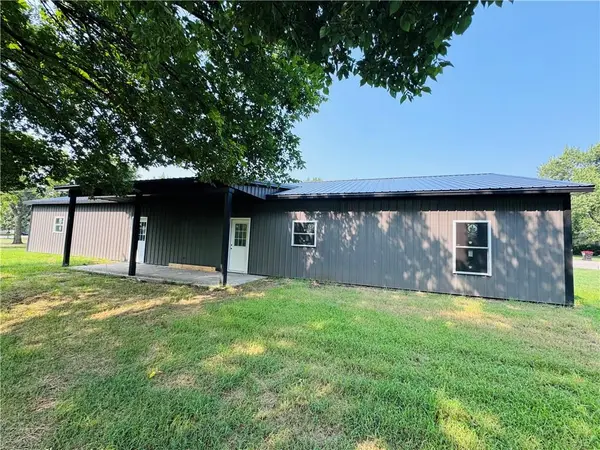 202 N Hayes ST, Garnett, KS 66032