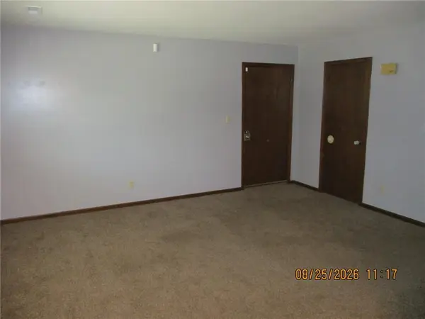 120 EMILE ST #D, Lansing, KS 66043