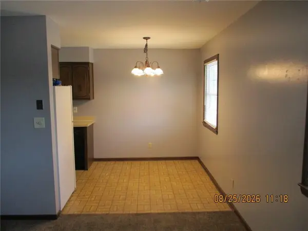 120 EMILE ST #D, Lansing, KS 66043
