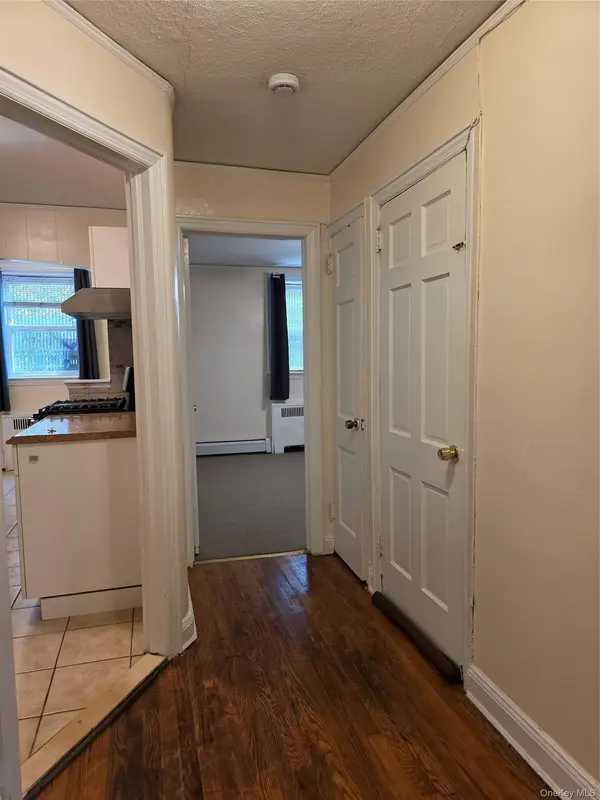 3002 Wilson AVE, Bronx, NY 10469