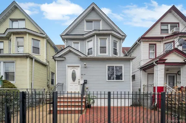 8631 131st ST, Richmond Hill, NY 11418