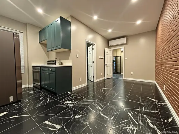 1400 Flatbush AVE #2R, Brooklyn, NY 11210