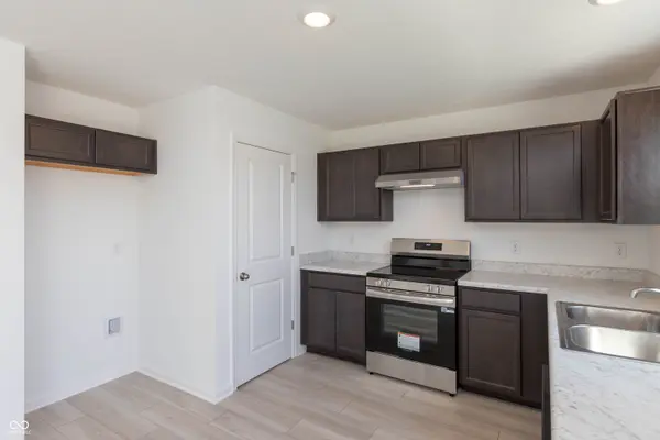 7615 SEBASTIAN PL, Indianapolis, IN 46239