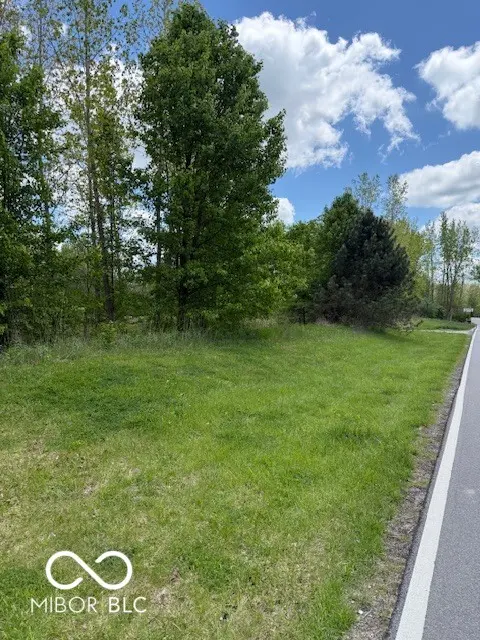 2945 S 1200 E, Zionsville, IN 46077
