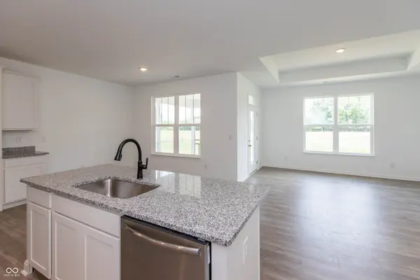 6416 Enclave BLVD, Whitestown, IN 46075