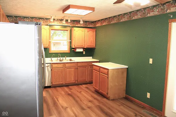 442 E Mill ST, Danville, IN 46122