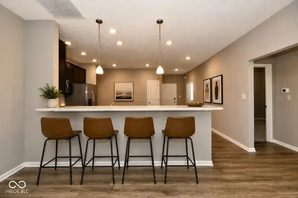 6768 Birmingham AVE, Mccordsville, IN 46055