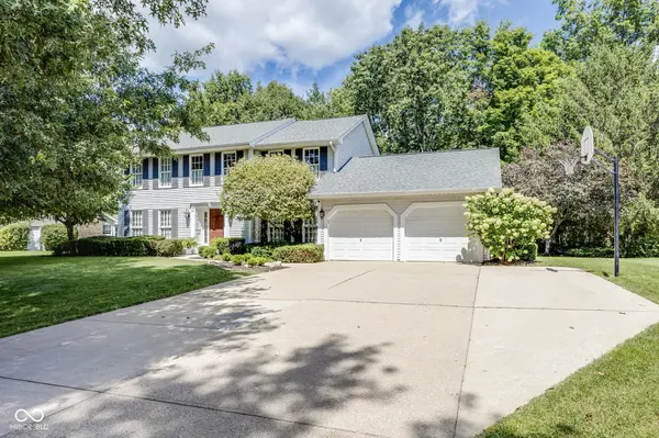 42 White Oak DR, Batesville, IN 47006