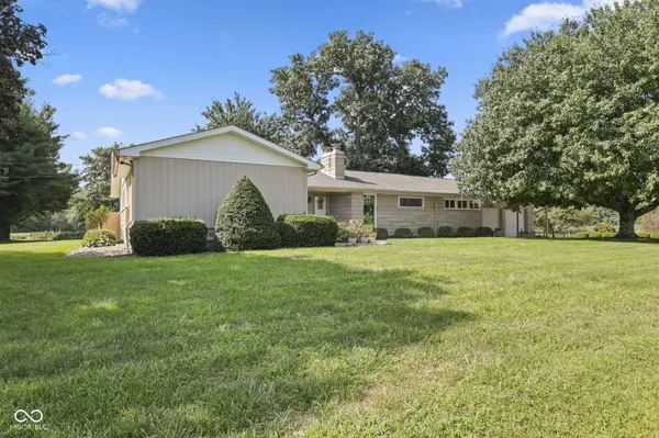 9281 E 700 S, Elizabethtown, IN 47232