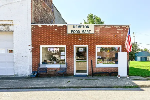 105 W Colonial ST, Kempton, IN 46049