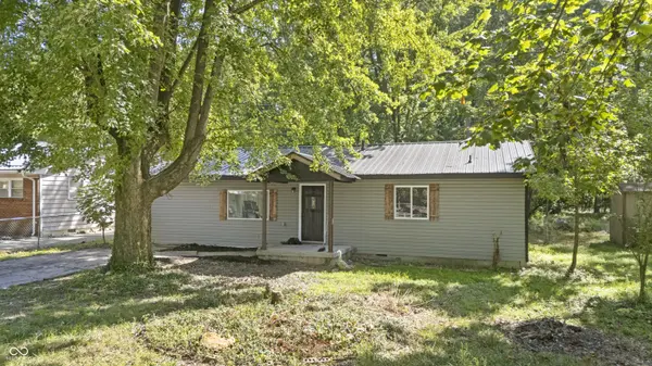 1235 N 3rd, Austin, IN 47102