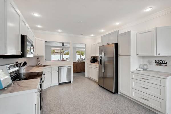 55 N WASHINGTON DR, Sarasota, FL 34236
