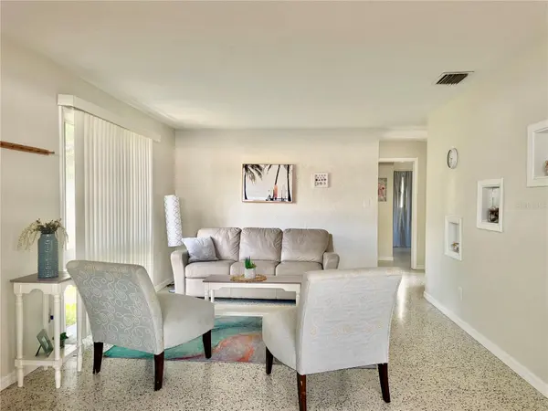 2941 POPLAR ST, Sarasota, FL 34237