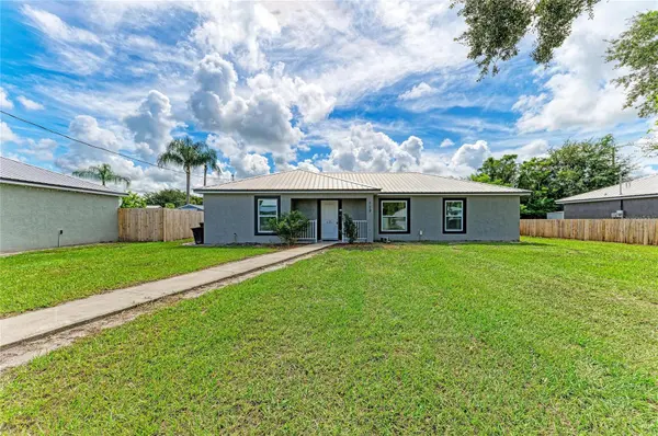 110 N LEE AVE, Arcadia, FL 34266