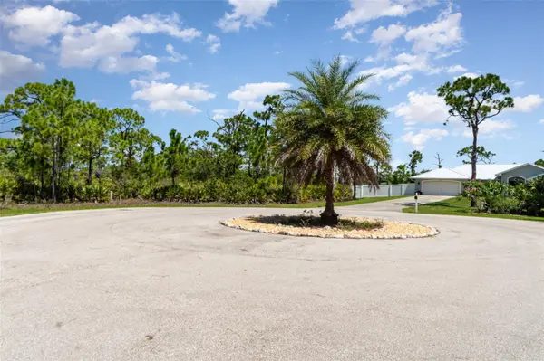 9437 TREASURE LAKE CT, St James City, FL 33956