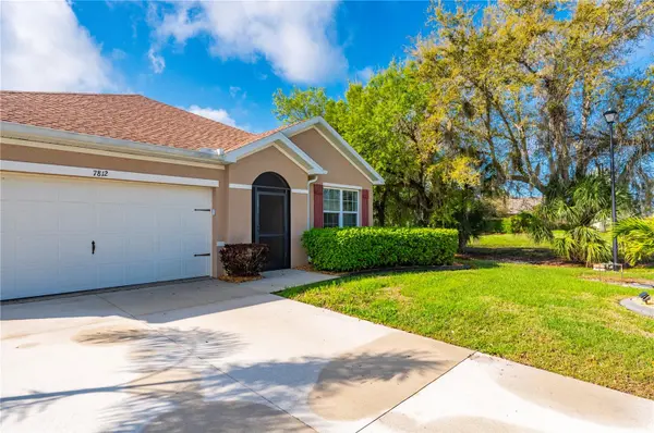 7812 MIKASA DR, Punta Gorda, FL 33950