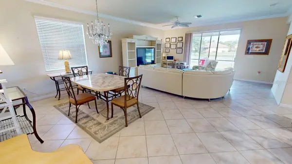 2571 LAURENTINA LN, Cape Coral, FL 33909
