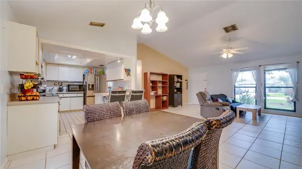 3609 SE 2ND PL, Cape Coral, FL 33904