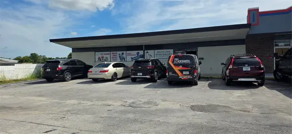 Groveland, FL 34736