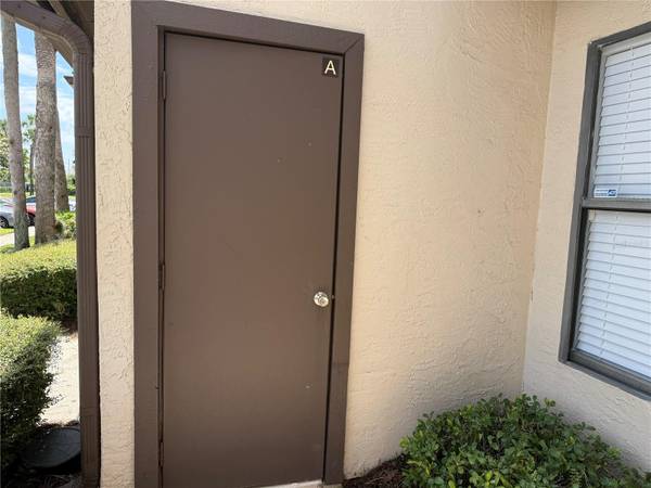 3000 S SEMORAN BLVD #9, Orlando, FL 32822
