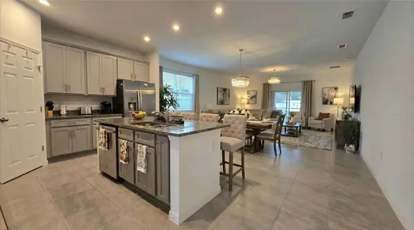 693 CROWN ROSE DR, Eagle Lake, FL 33839