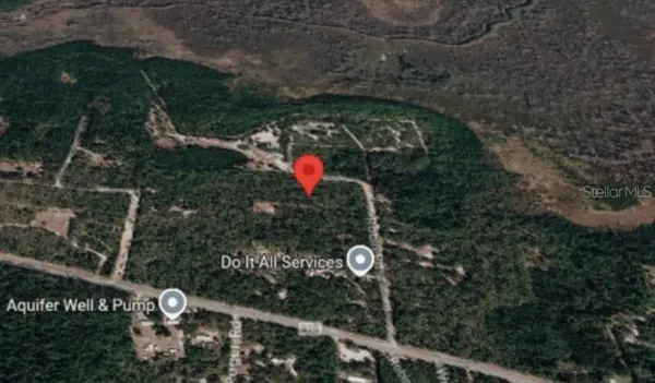 HILL LN, Palatka, FL 32177