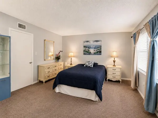 4746 AZALEA DR #109, New Port Richey, FL 34652