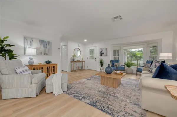 3558 OAK LAKE DR, Palm Harbor, FL 34684
