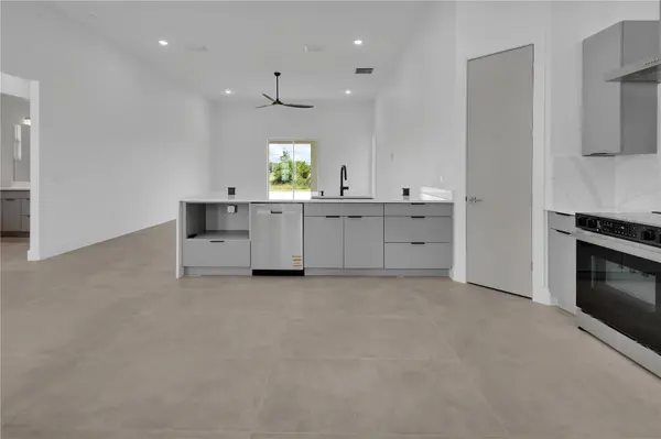 2770 MCKENZIE RD W, Deland, FL 32724