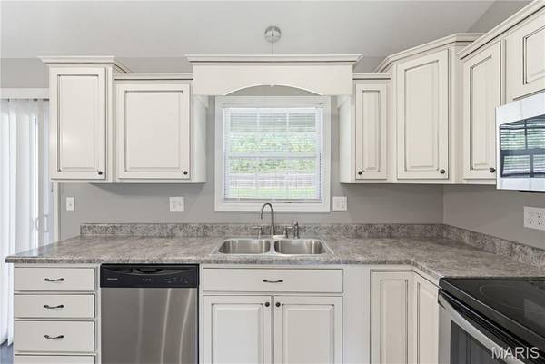 125 Perseverance DR, Poplar Bluff, MO 63901