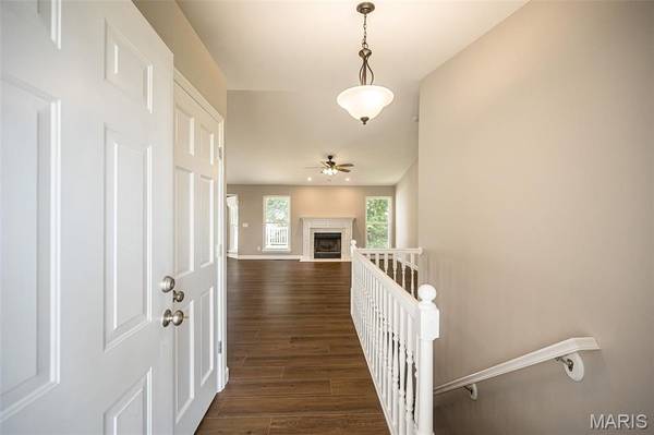 7567 Cinnamon Teal DR, O'fallon, MO 63368
